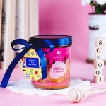 Owoce lub orzechy w miodzie 400 g na Dzień Nauczyciela  z biletem i wstążką 